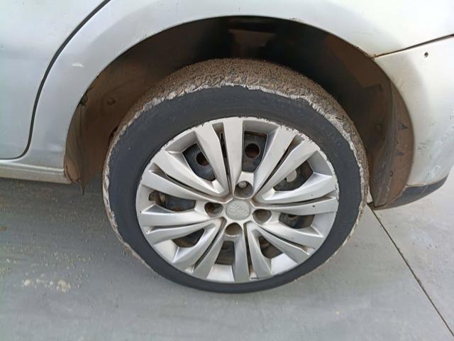 VOLKSWAGEN GOL 1.0 - 2010/2010 — foto 8 de 25
