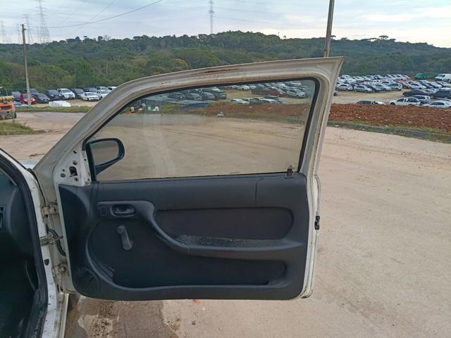 VOLKSWAGEN GOL 1.0 - 2004/2004 — foto 13 de 21