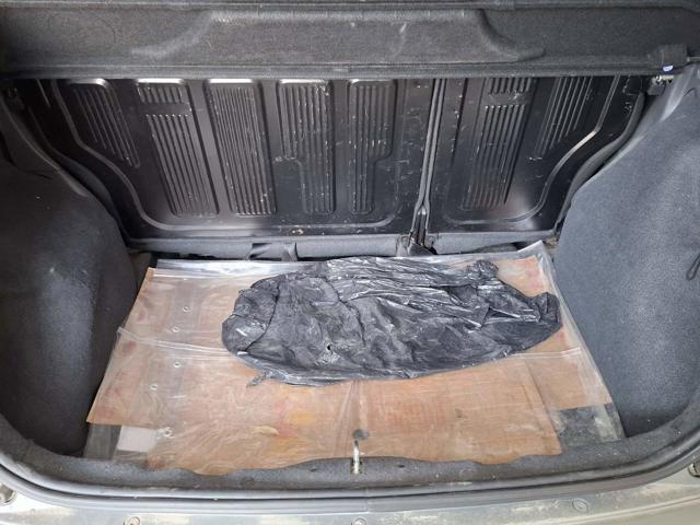IDEA ESSENCE 1.6 16V FLEX - 2013/2013 — foto 19 de 26