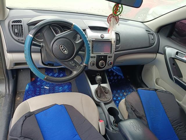KIA CERATO EX2 1.6L - 2009/2010 — foto 10 de 26