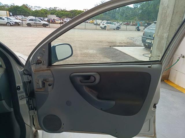 GM CORSA HATCH MAXX - 2004/2005 — foto 14 de 24