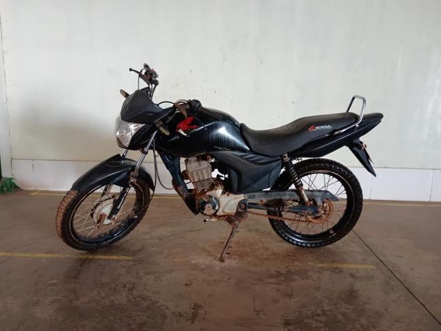 Honda CG 125 FAN ES 2013 em leilão