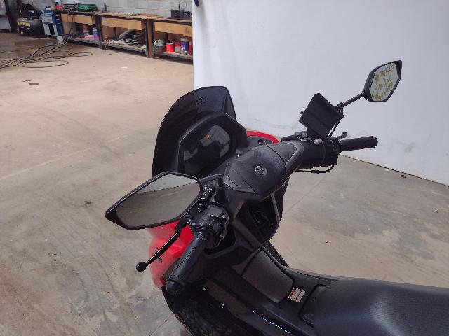 YAMAHA NMAX 160 - 2025/2025 — foto 8 de 16