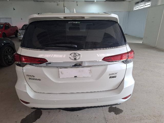 HILUX SW4 SRX 4X4 2.8 TDI 16V DIES. AUT - 2018/2019 — foto 17 de 29
