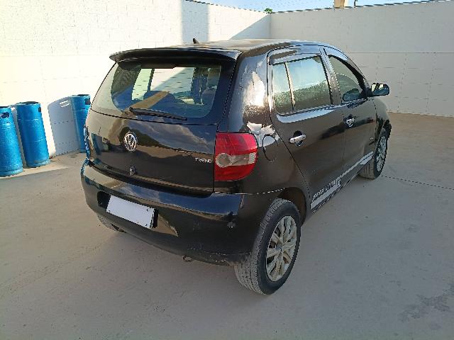 VOLKSWAGEN FOX 1.0 - 2009/2010 — foto 10 de 29