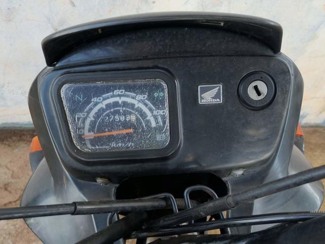 HONDA POP100 - 2015/2015 — foto 8 de 13