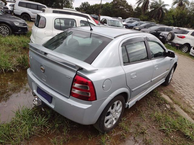 GM ASTRA ADVANTAGE 2.0 MPFI 8V FLEXPOWER 5P - 2011/2011 — foto 3 de 28