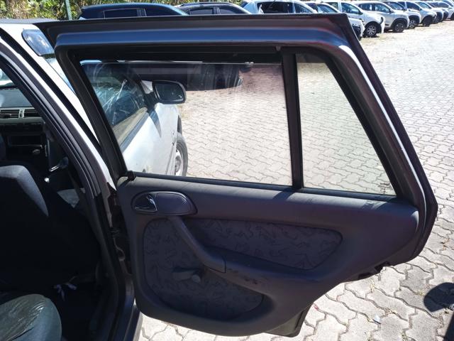 VOLKSWAGEN GOL 16V PLUS - 2001/2001 — foto 26 de 40