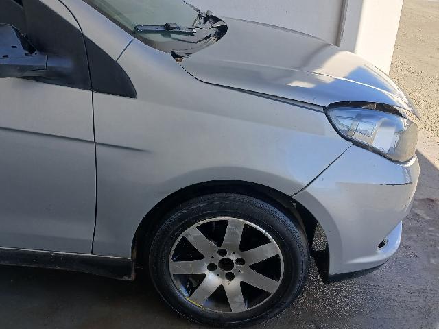 FIAT SIENA ATTRACTIV 1.4 - 2014/2015 — foto 35 de 40