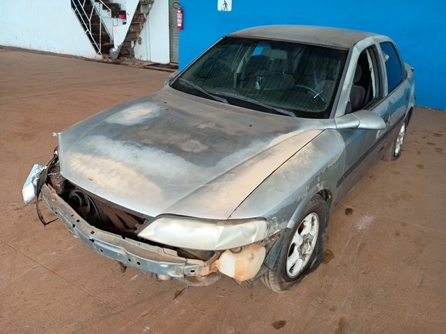 GM - VECTRA GLS - leilão extrajudicial - VÁRZEA GRANDE MT - lance mínimo R$ 700