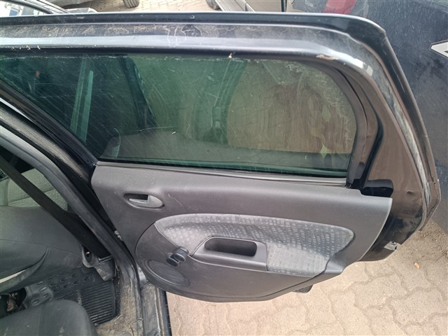 FORD FIESTA SEDAN 1.0 8V FLEX 4P - 2012/2013 — foto 16 de 27