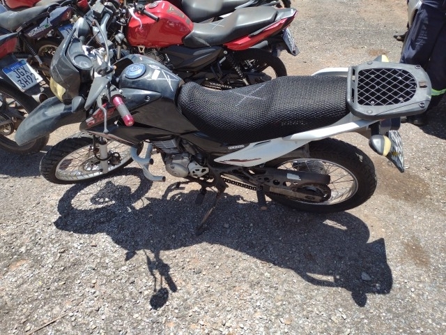 HONDA - NXR150 BROS ESD - leilão extrajudicial - SAMAMBAIA DF - lance mínimo R$ 5.400