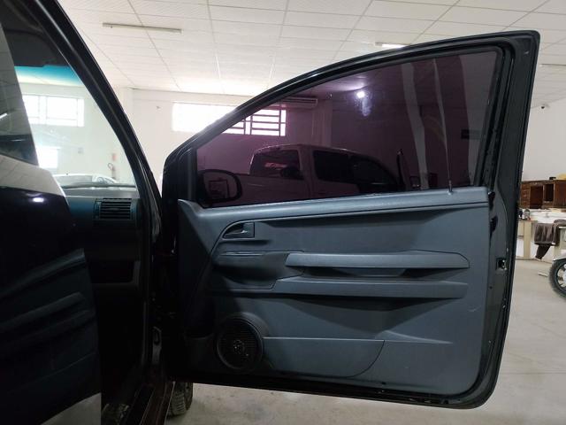 VOLKSWAGEN FOX 1.0 - 2008/2009 — foto 14 de 36