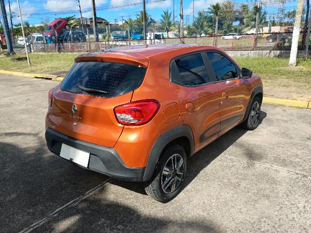 RENAULT KWID INTENS 10MT - 2017/2018 — foto 4 de 40