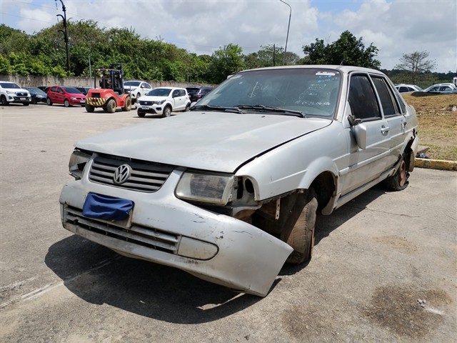 VOLKSWAGEN SANTANA - 2002/2003