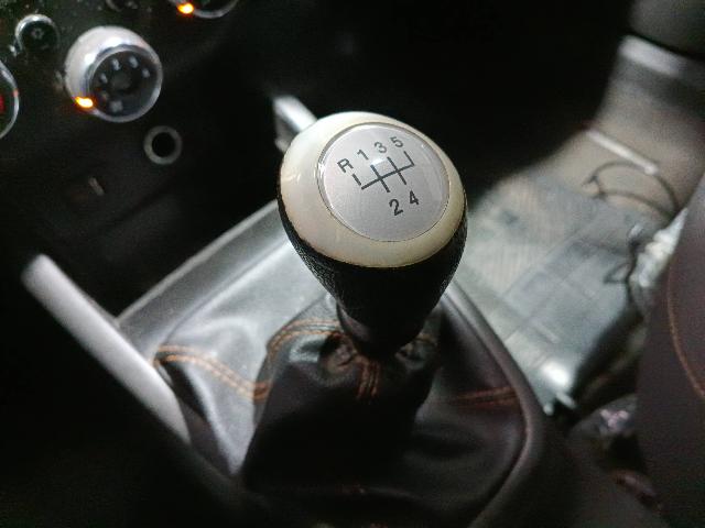 CHEVROLET ONIX 1.4MT LT - 2014/2015 — foto 23 de 40