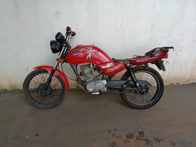 Honda CG 125 Titan 1996 em leilão