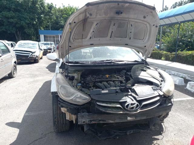 HYUNDAI ELANTRA GLS - 2011/2012 — foto 13 de 31