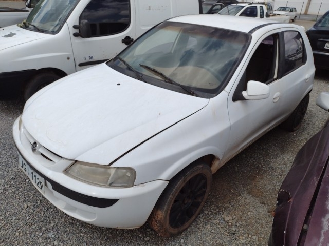 GM - CELTA 5 PORTAS - leilão extrajudicial - SAMAMBAIA DF - lance mínimo R$ 8.200