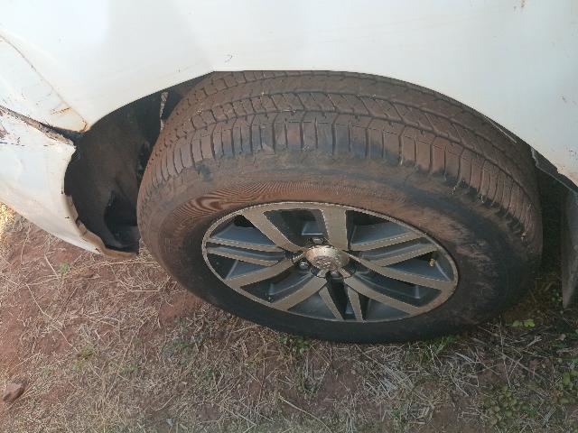 HILUX CD SR 4X4 2.8 TDI DIESEL AUT - 2019/2019 — foto 21 de 25