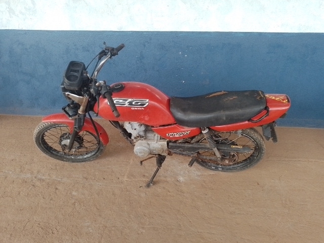 HONDA - CG 125 TITAN - leilão extrajudicial - SÃO LUÍS MA - lance mínimo R$ 200