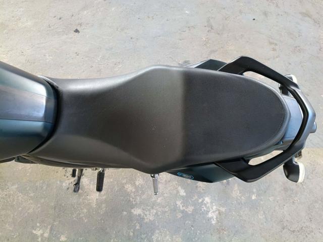 YAMAHA FZ15 FAZER ABS - 2025/2025 — foto 21 de 24