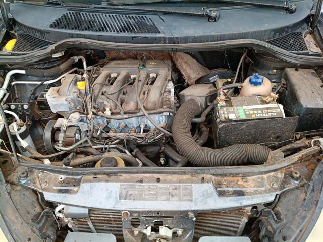 RENAULT SCENIC RT1.6 16V - 2001/2001 — foto 22 de 24