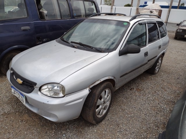 GM - CORSA SUPER W - leilão extrajudicial - SAMAMBAIA DF - lance mínimo R$ 6.000