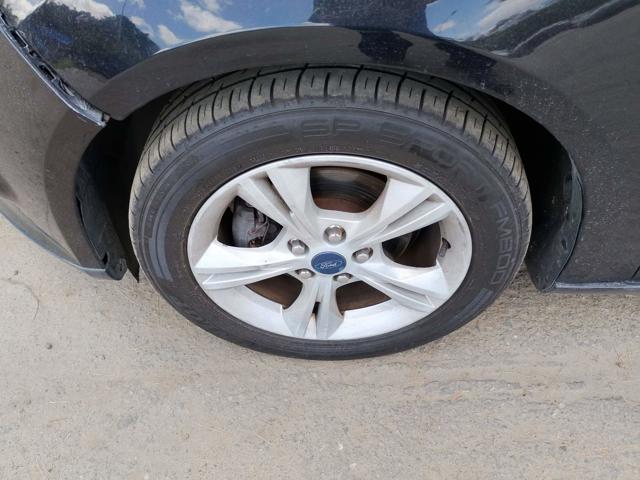 FORD FOCUS SE 1.6 S - 2013/2014 — foto 31 de 40