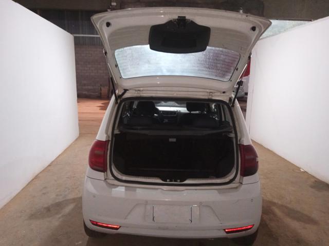 VOLKSWAGEN FOX 1.6 GII - 2012/2013 — foto 22 de 40