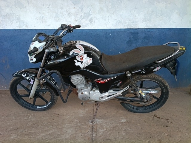 Honda Cg150 FAN Esdi 2014 em leilão