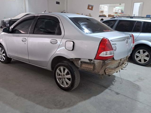 ETIOS XLS SEDAN 1.5 FLEX 16V 4P AUT. - 2016/2017 — foto 3 de 24