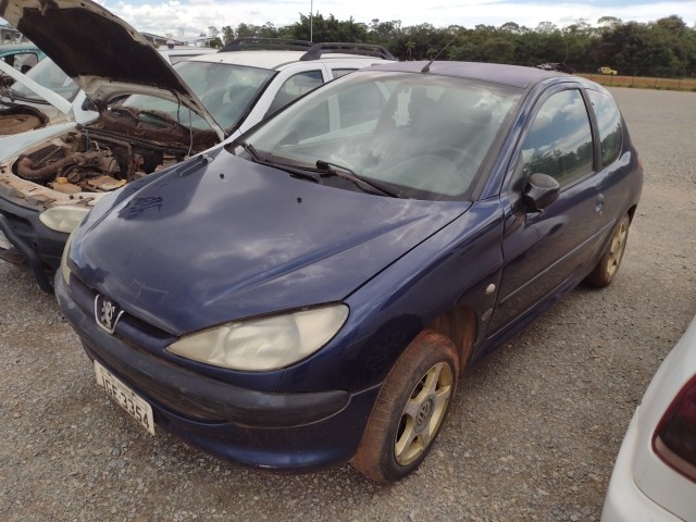 PEUGEOT - 206 SELECTION - leilão extrajudicial - SAMAMBAIA DF - lance mínimo R$ 4.800