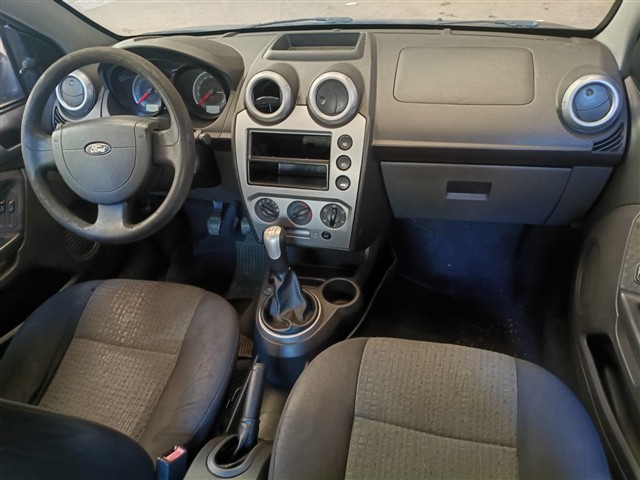 FORD FIESTA SEDAN1.6FLEX - 2012/2013 — foto 6 de 40