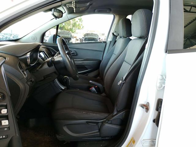 CHEVROLET TRACKER LT - 2017/2017 — foto 14 de 38