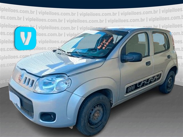 Fiat UNO Vivace 1.0 2016 em leilão