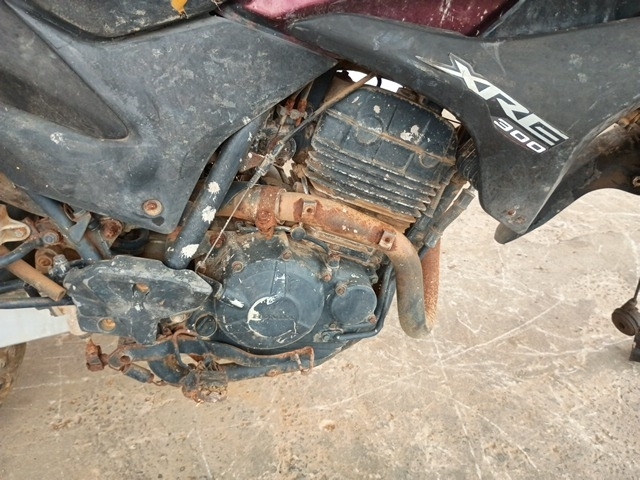 Foto 8 de 11: XRE 300 - 2011/2011
