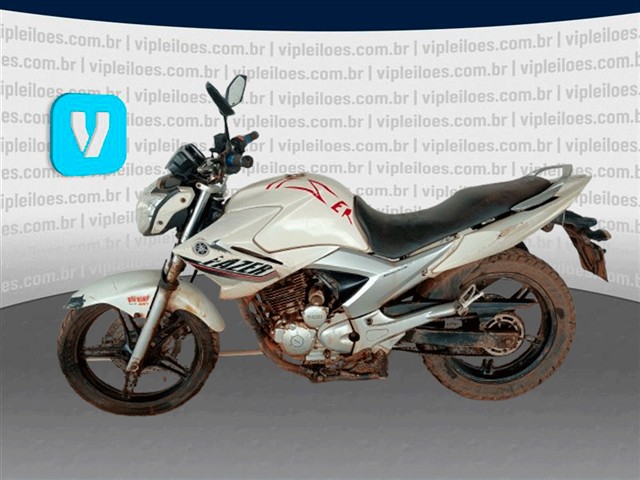 YAMAHA - FAZER YS250 - leilão extrajudicial - VÁRZEA GRANDE MT - lance mínimo R$ 3.400