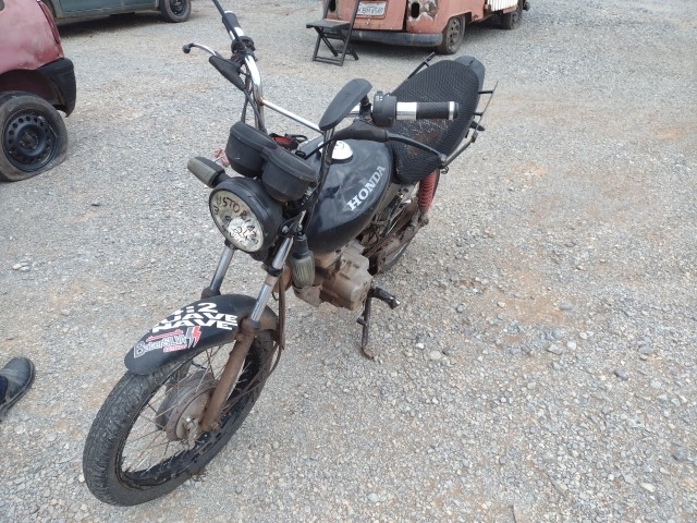 HONDA - CG 125 FAN - leilão extrajudicial - SAMAMBAIA DF - lance mínimo R$ 2.000