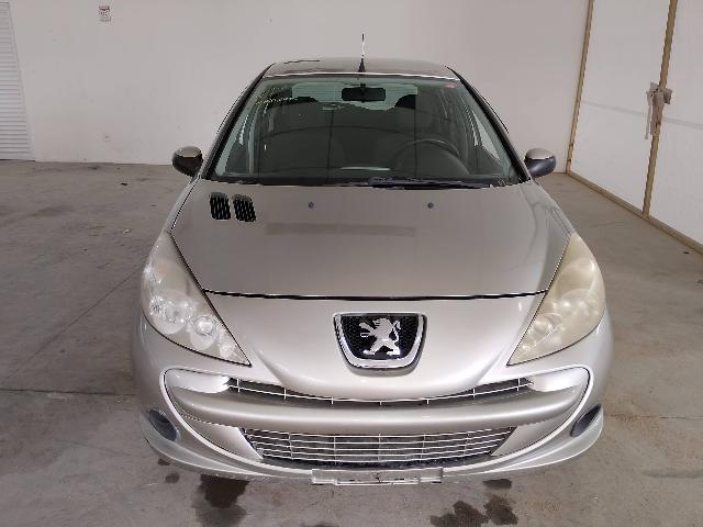 PEUGEOT 207HB XR - 2011/2012 — foto 7 de 29