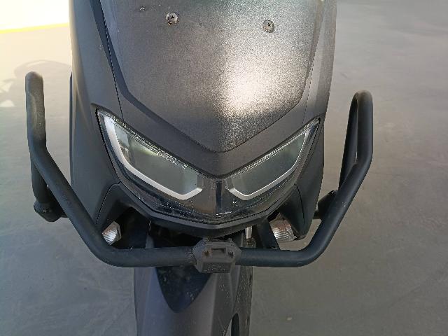 YAMAHA NMAX 160 - 2022/2022 — foto 5 de 14