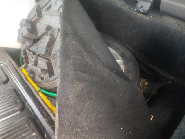 FIAT PUNTO ATTRACTIVE - 2011/2012 — foto 15 de 24