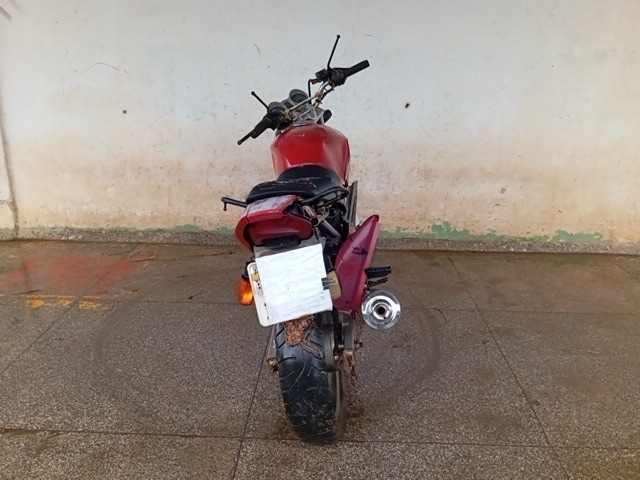 HONDA CBX 250 TWISTER - 2006/2006 — foto 4 de 10
