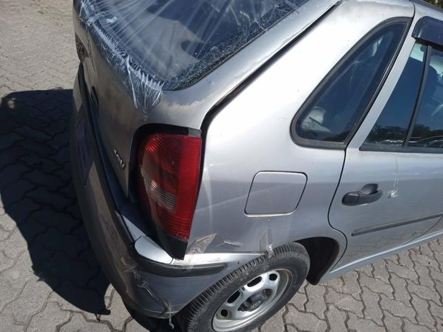 VOLKSWAGEN GOL 16V PLUS - 2001/2001 — foto 40 de 40