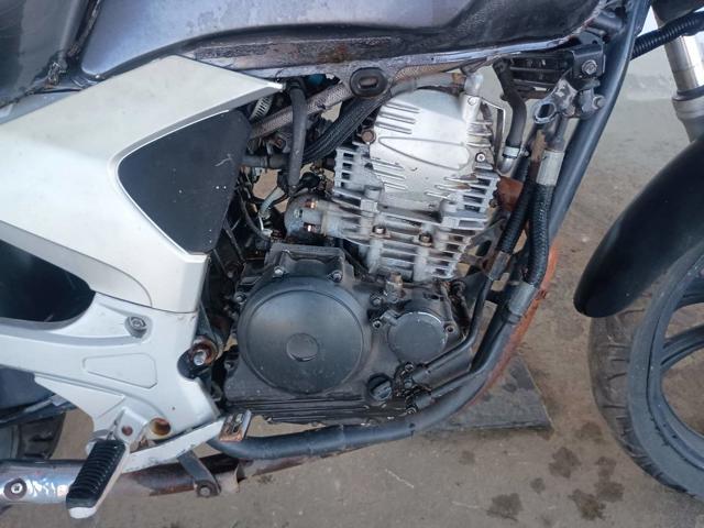 Foto 7 de 11: FAZER YS250 - 2006/2006