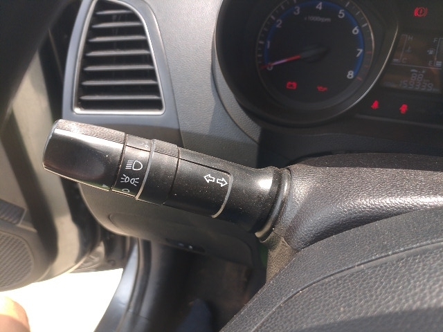 HYUNDAI HB20S 1.6M 1.6M - 2013/2014 — foto 9 de 40