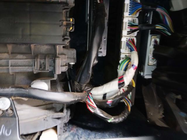 HILUX CD SRV 4X4 2.8 TDI DIESEL AUT - 2021/2022 — foto 38 de 38