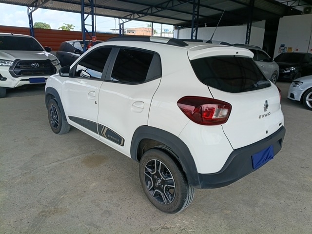 RENAULT E-KWID INTENS - 2023/2024 — foto 3 de 38