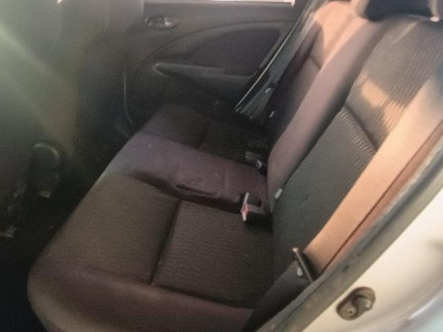 Foto 15 de 29: ETIOS HB X 13L MT - 2017/2018