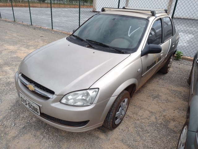 CHEVROLET - CLASSIC LS - leilão extrajudicial - SAMAMBAIA DF - lance mínimo R$ 9.600